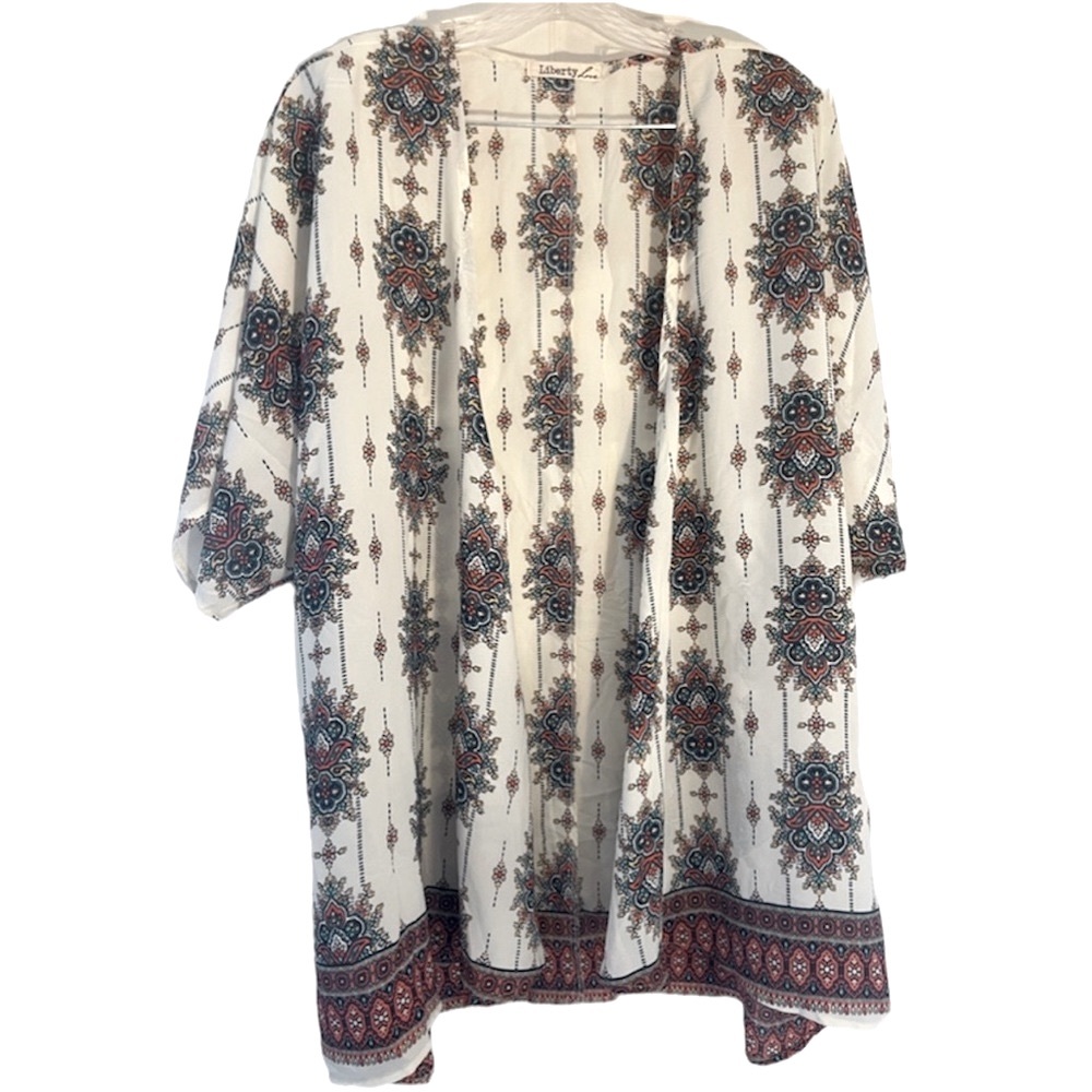 NWOT: Paisley design Kimono Size 2XL
